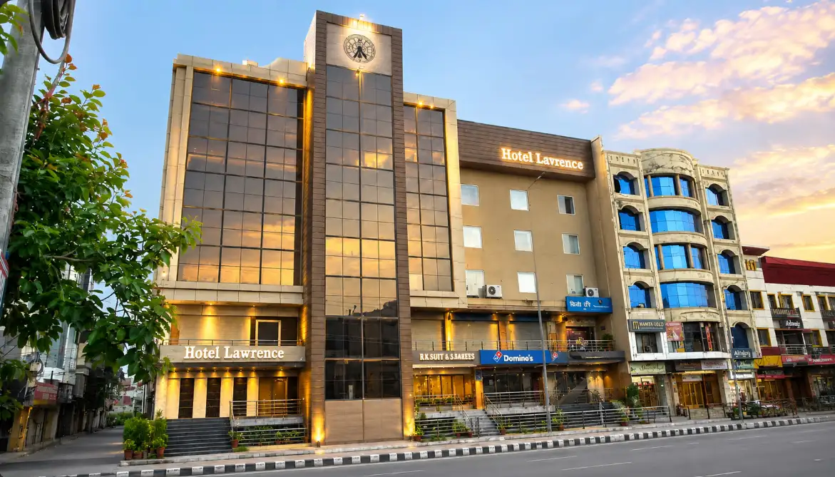 Hotel Lawrence